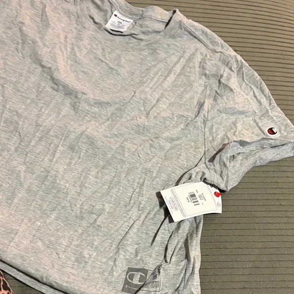 Champion Women’s Light Gray Short Sleeve Tee 2XL - Picture 4 of 4